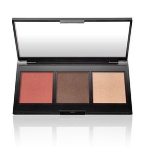 Laura Geller Multitasking eyes lips cheek palette, cream to powder trio